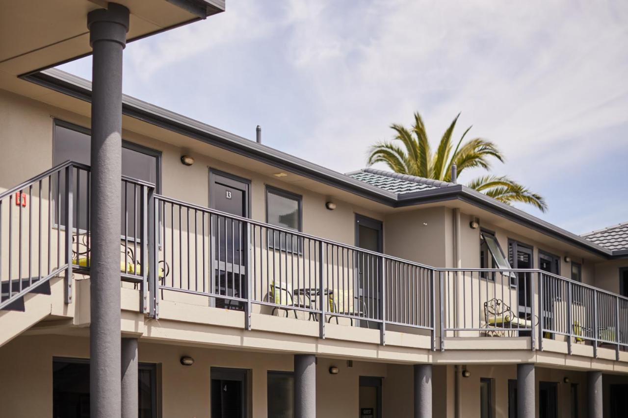 Blenheim Palms Motel Exterior foto