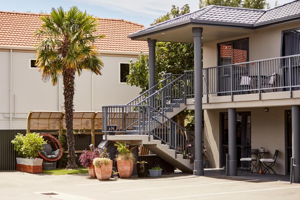 Blenheim Palms Motel Exterior foto